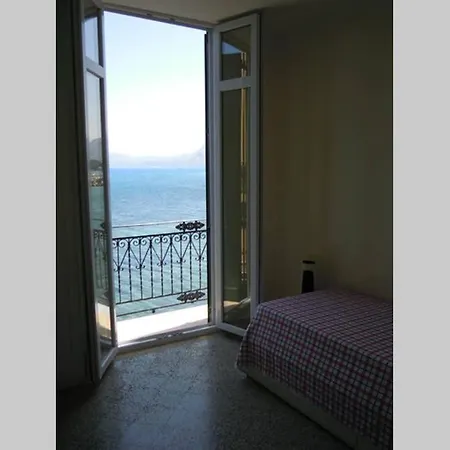 Casa Nel Borgo Marinaro Di Santa Nicolicchia Ferienhaus *