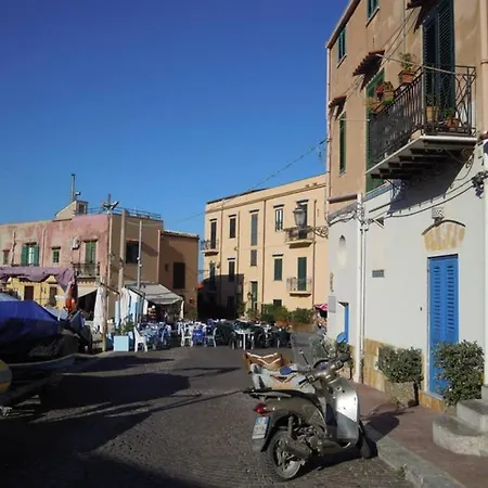 Ferienhaus Casa Nel Borgo Marinaro Di Santa Nicolicchia Santa Flavia